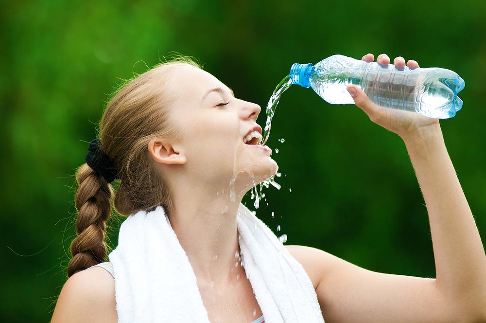 Picie wody o poranku – niespodziewane korzyści!