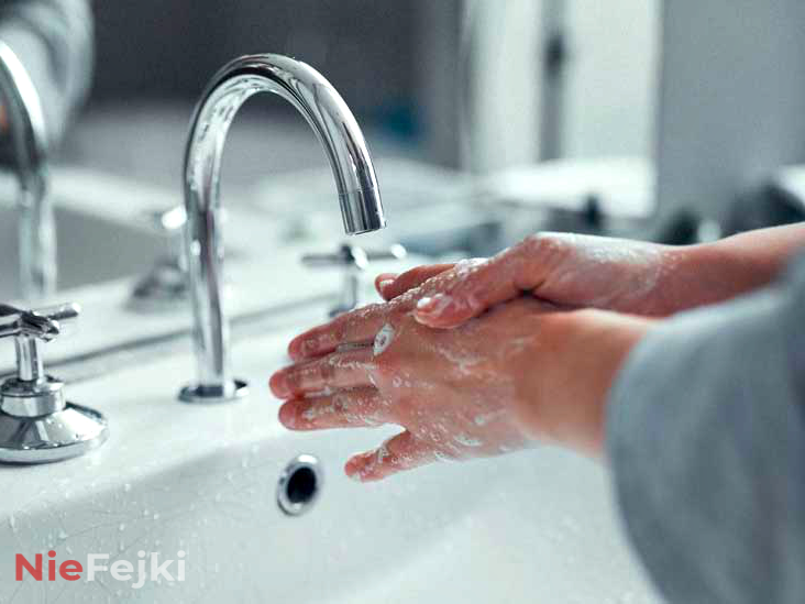 Jak prawidłowo myć ręce według przepisów WHO!