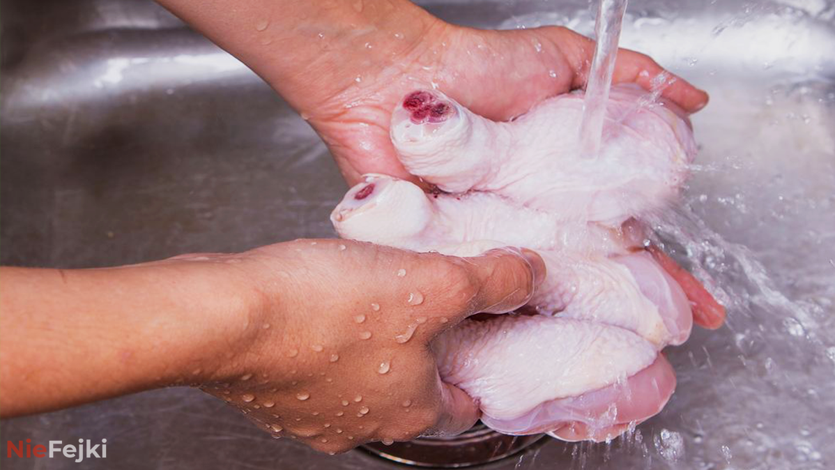 Mycie kurczaka jest niebezpieczne dla naszego zdrowia…