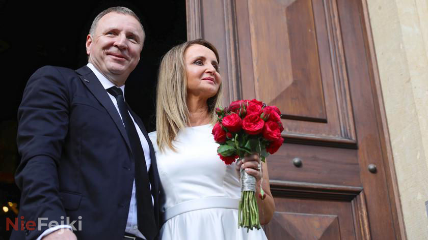 Co Jarosław Kaczyński dał w prezencie ślubnym prezesowi TVP?
