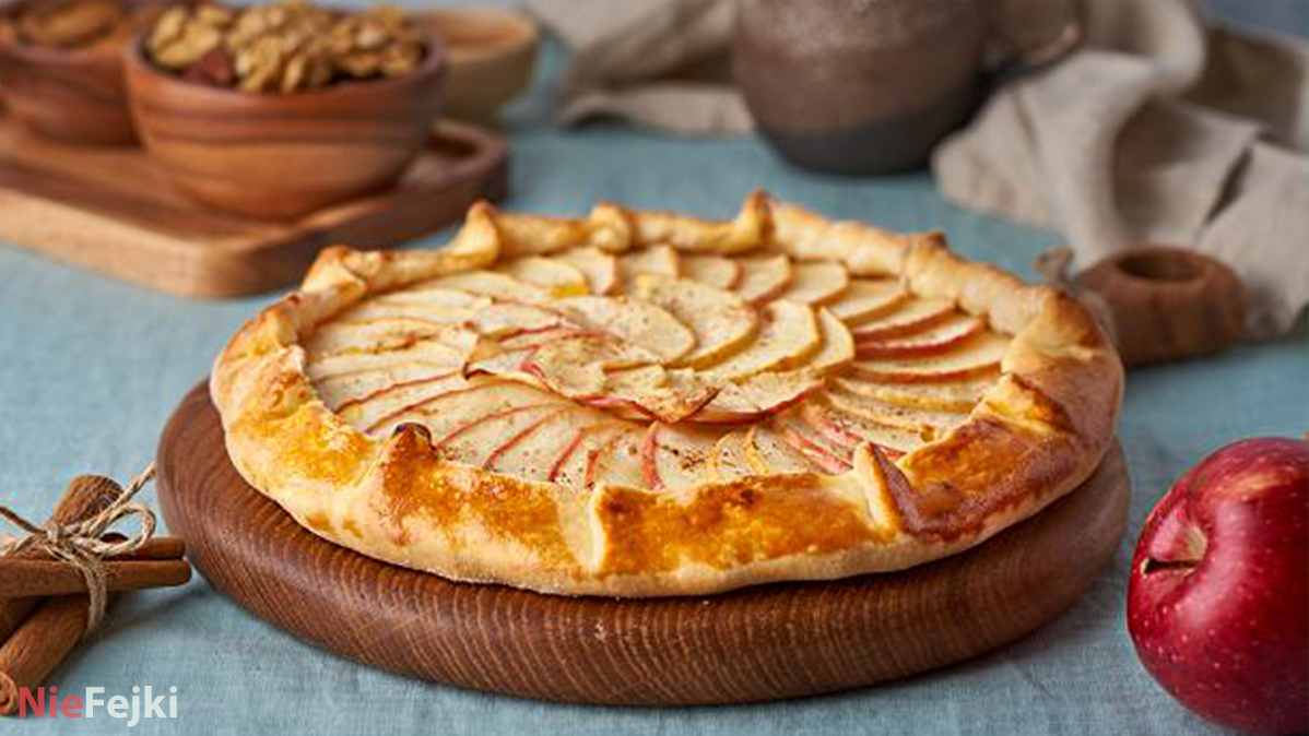 Tarta z jabłkami – fantastyczny przepis od pani dietetyk